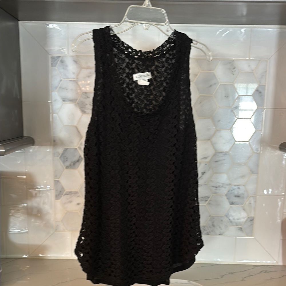 Kokoon Black Sleeveless Tank Top- small